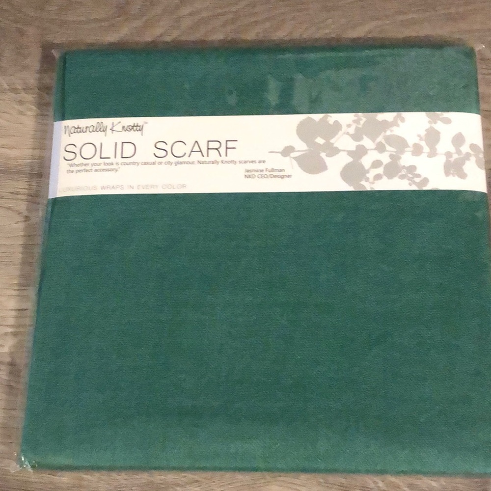 Naturally Knotty Solid Scarf Color Ultramarine